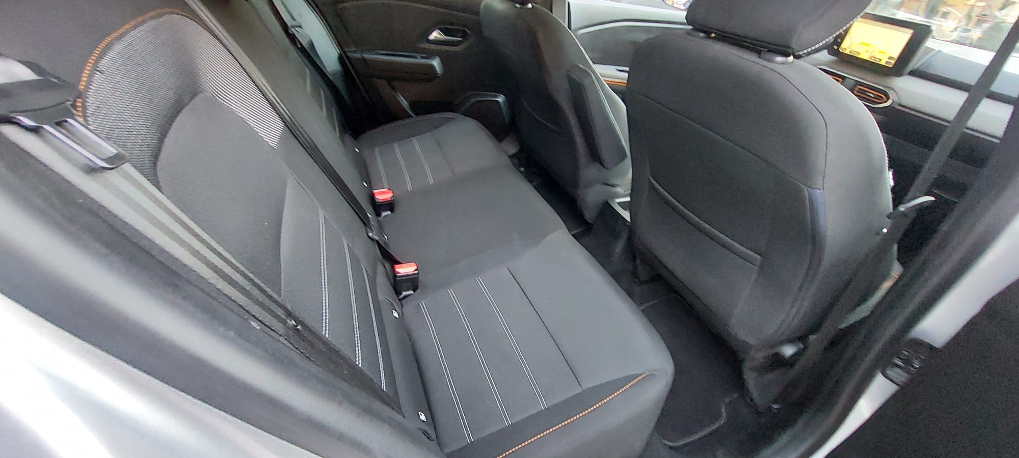 Dacia Sandero 1.0 100cv glp miniatura 15